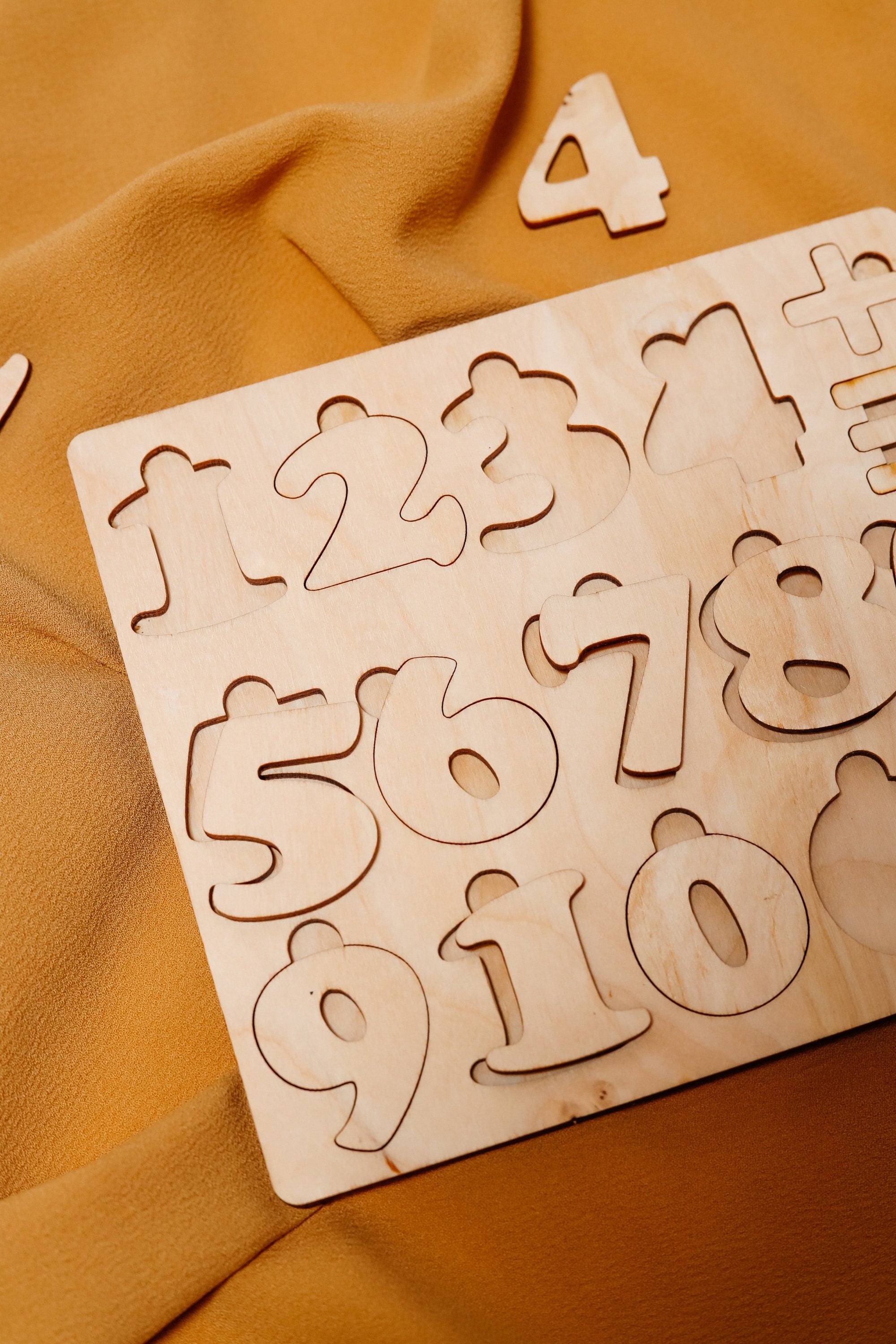 Laser cut wooden numbers kids puzzle svg file